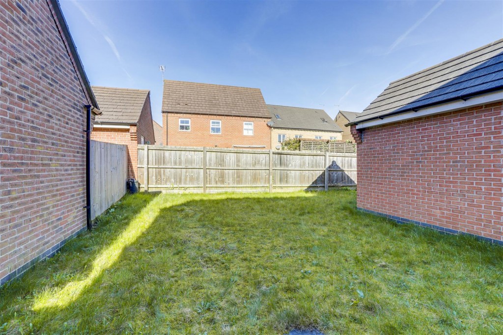 Latin Grove, Hucknall, Nottinghamshire, NG15 8GP