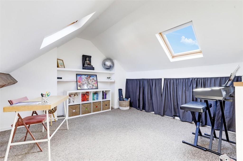 Owthorpe Grove, Sherwood, Nottinghamshire, NG5 2LX