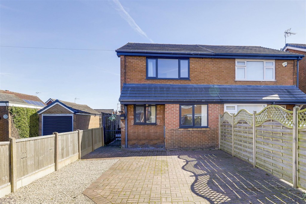Highfields Drive, Bilsthorpe, Newark, Nottinghamshire, NG22 8SN