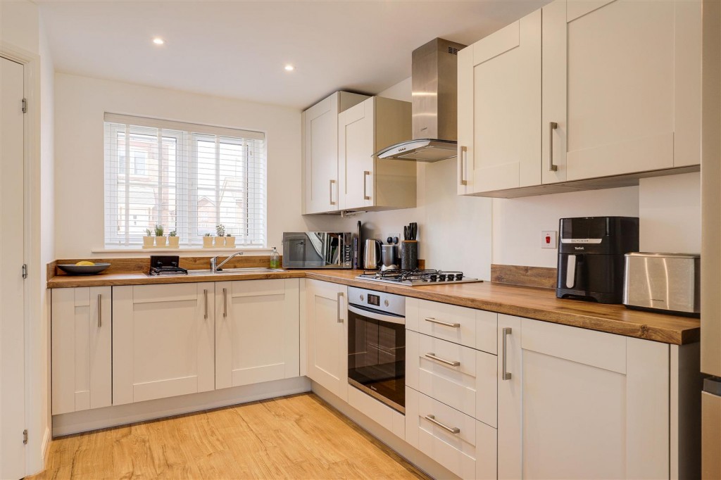 Elizabeth Drive, Edwalton, Nottinghamshire, NG12 4LG