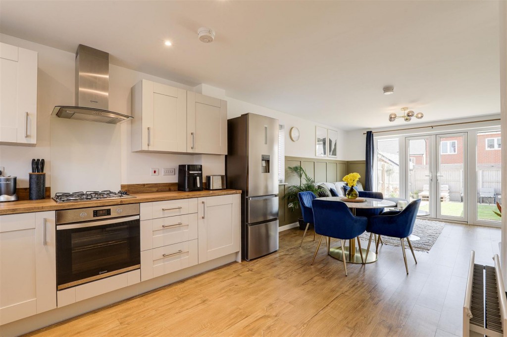 Elizabeth Drive, Edwalton, Nottinghamshire, NG12 4LG