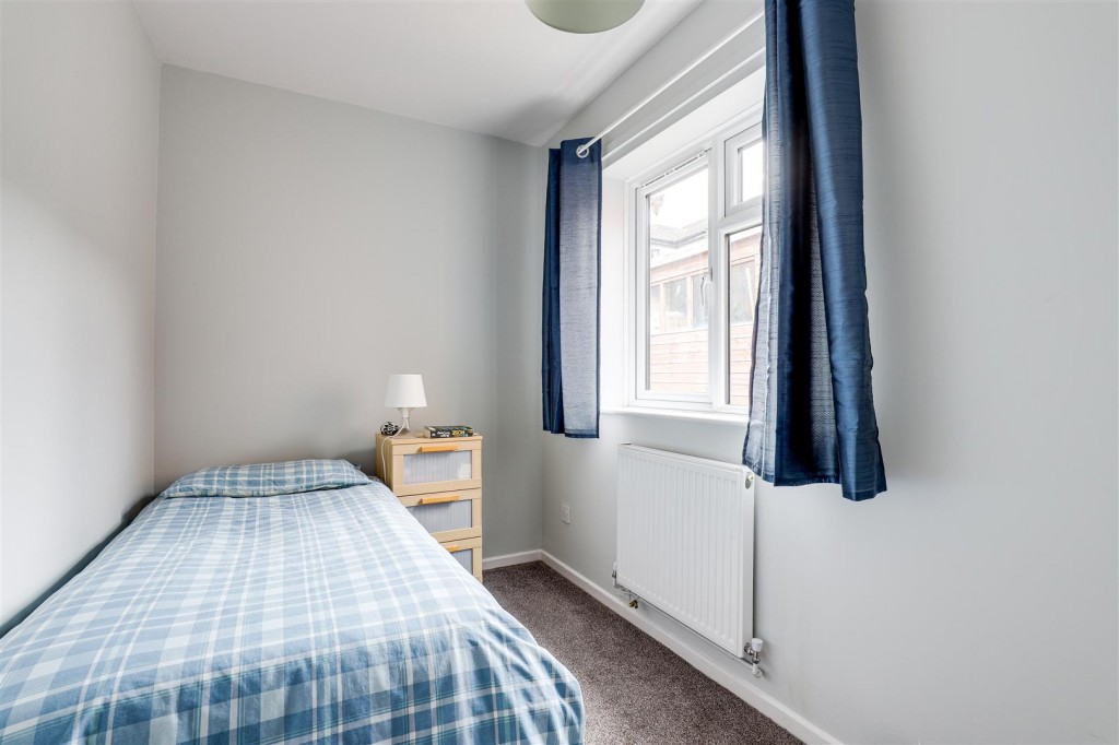 Hotspur Close, Basford, Nottinghamshire, NG6 0FW