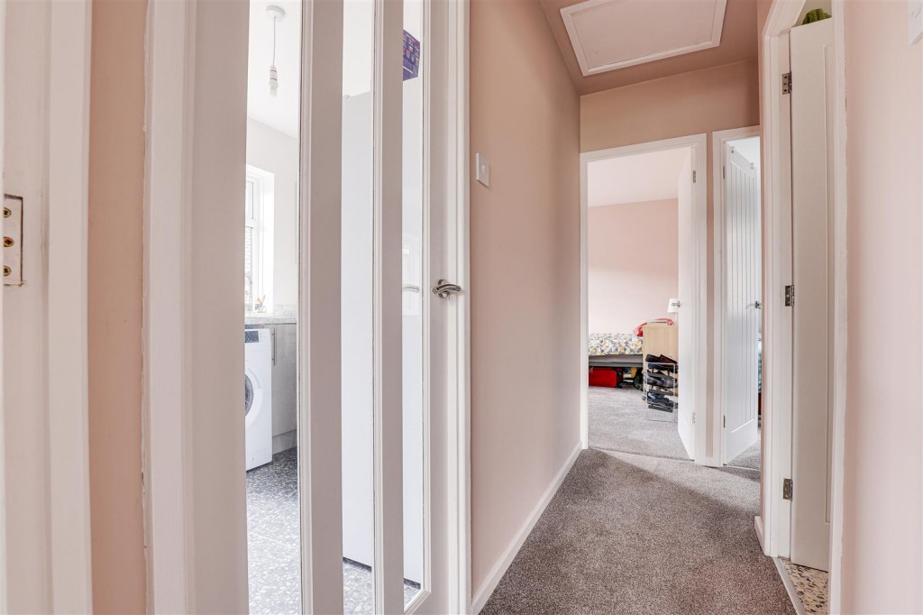 Hotspur Close, Basford, Nottinghamshire, NG6 0FW