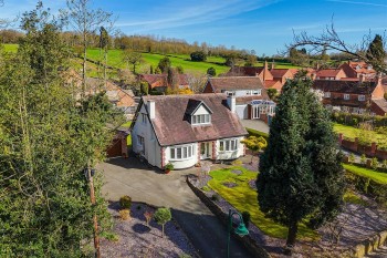 Holmefields, Main Street, Woodborough, Nottinghamshire, NG14 6EA