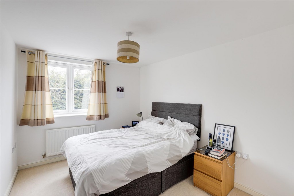 Radcliffe Road, West Bridgford, Nottinghamshire, NG2 5HG