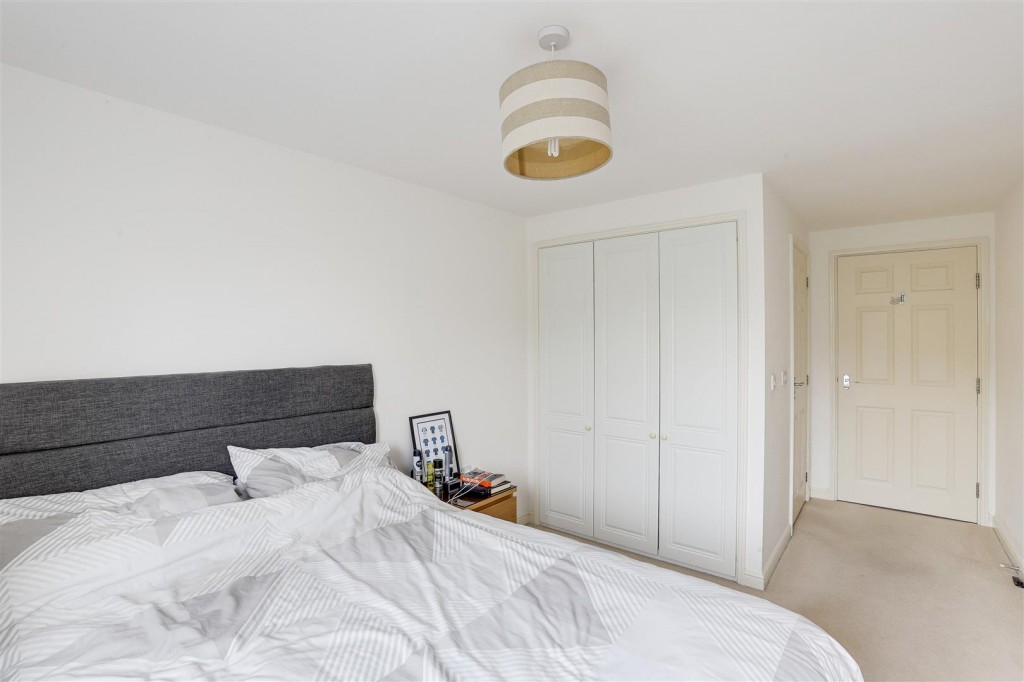 Radcliffe Road, West Bridgford, Nottinghamshire, NG2 5HG