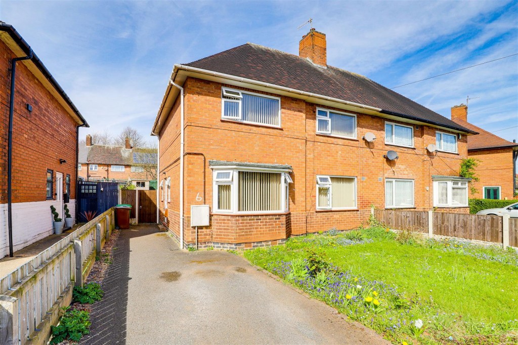 Whitwell Road, Broxtowe, Nottinghamshire, NG8 6JR