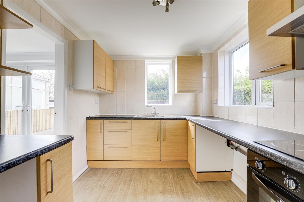 Stathern Walk, Bestwood, Nottingham, NG5 5TN