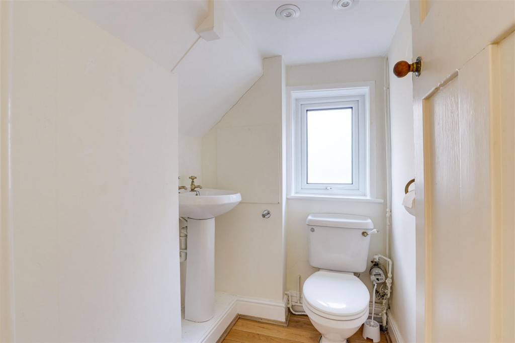 Tavistock Road, West Bridgford, Nottinghamshire, NG2 6FH