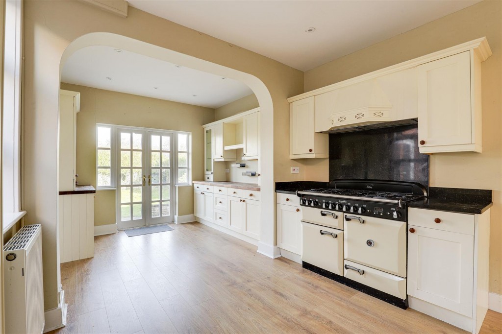 Tavistock Road, West Bridgford, Nottinghamshire, NG2 6FH