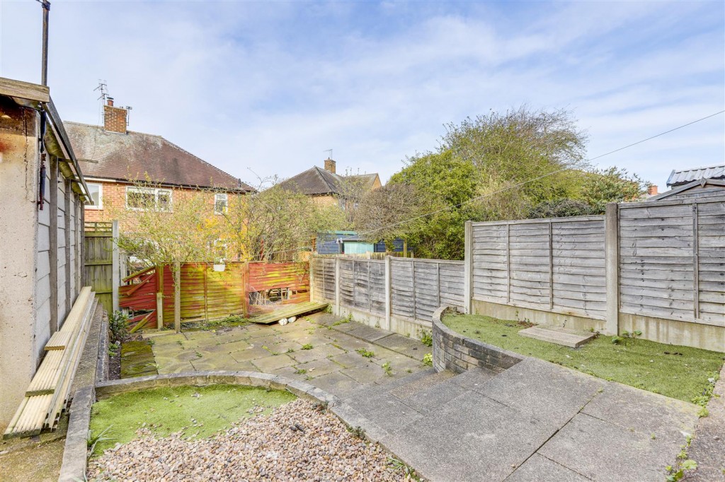 Ravensworth Road, Bulwell, Nottinghamshire, NG6 8FY