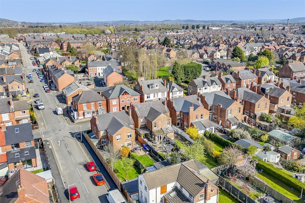 Breedon Street, Long Eaton, Nottinghamshire, NG10 4ES