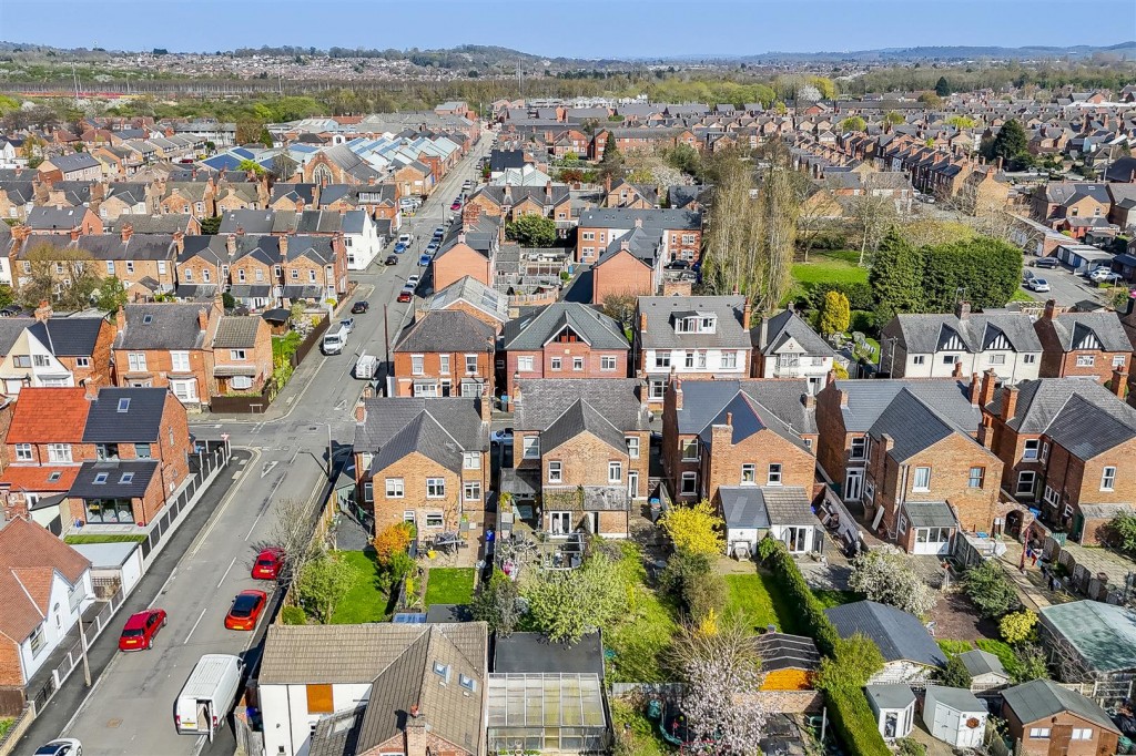 Breedon Street, Long Eaton, Nottinghamshire, NG10 4ES