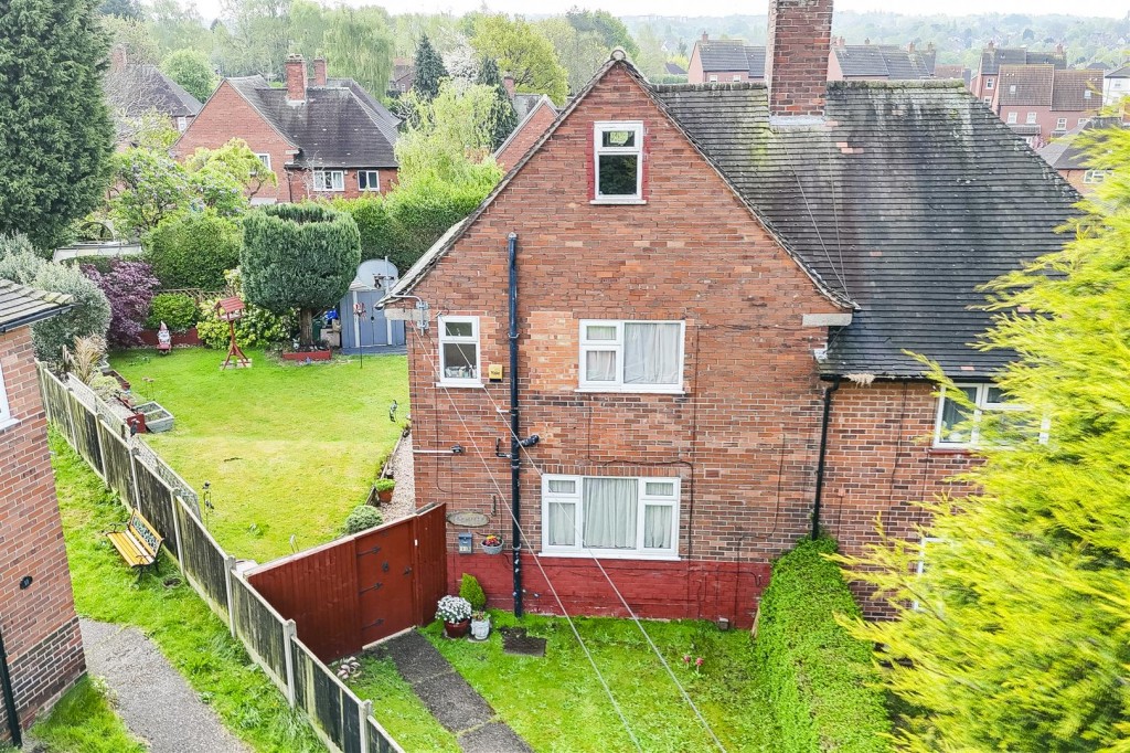 Berwick Close Arnold, Nottinghamshire, NG5 6EA