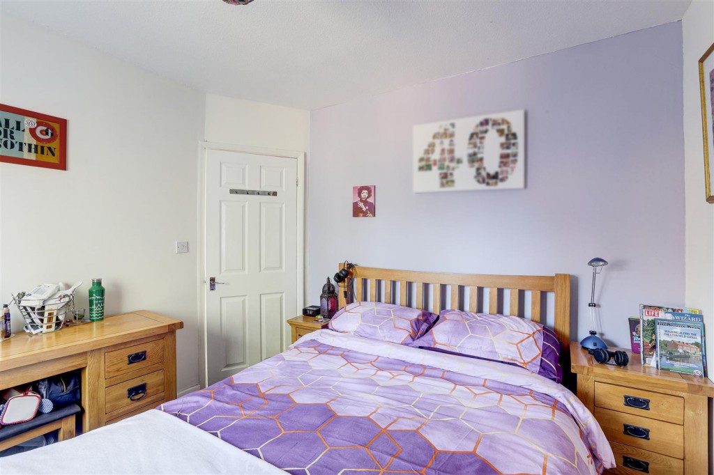 Berwick Close Arnold, Nottinghamshire, NG5 6EA