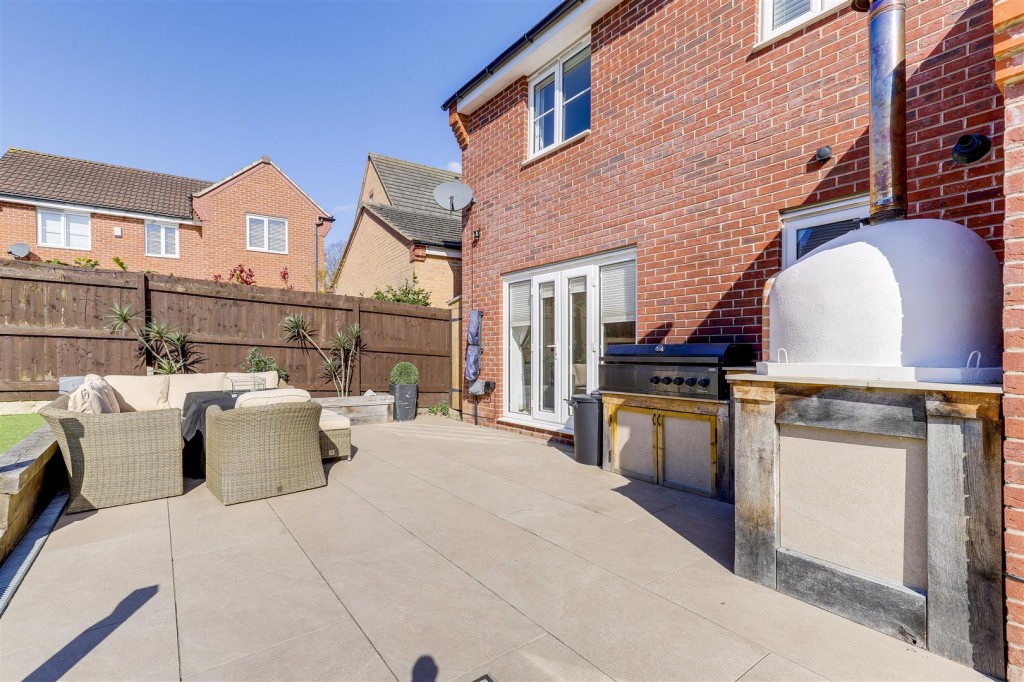 Bradstone Drive, Mapperley, Nottinghamshire, NG3 5SY