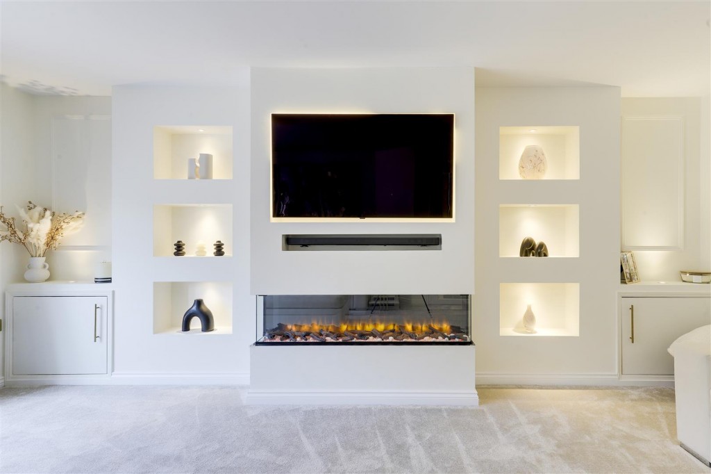 Bradstone Drive, Mapperley, Nottinghamshire, NG3 5SY