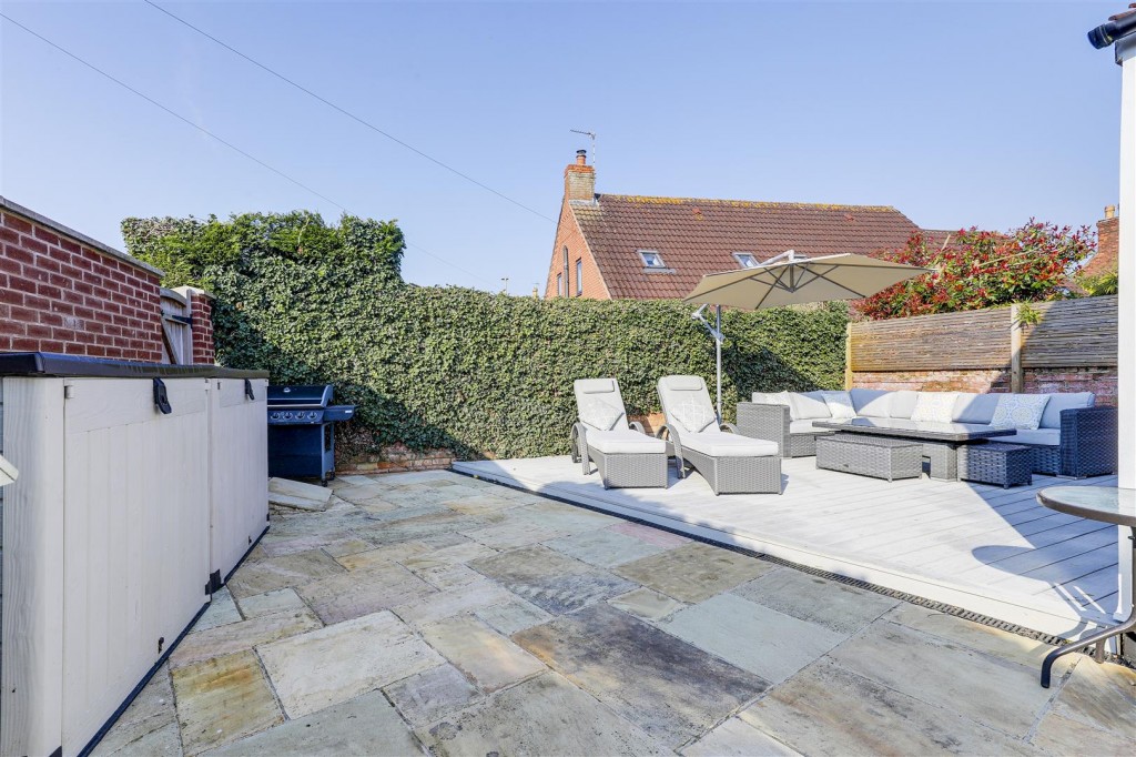Davids Lane, Gunthorpe, Nottinghamshire, NG14 7EW