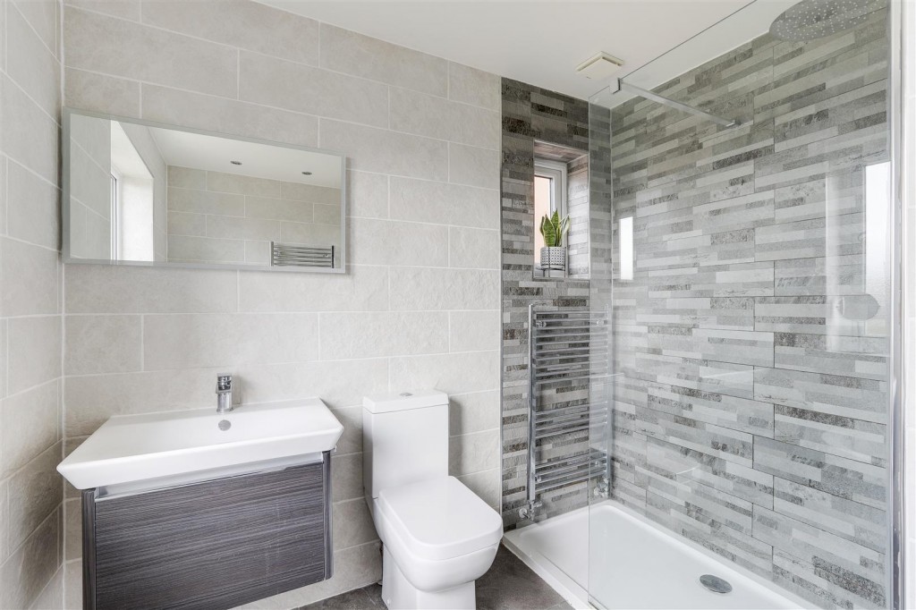 Shaftesbury Avenue, Sandiacre, Nottinghamshire, NG1