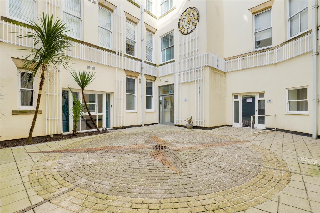 Hounds Gate, Nottingham, Nottinghamshire, NG1 7AB
