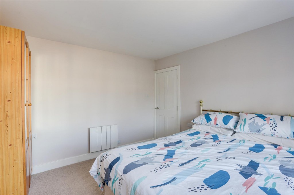 Woodland Grove, Woodthorpe, Nottinghamshire, NG5 3FX