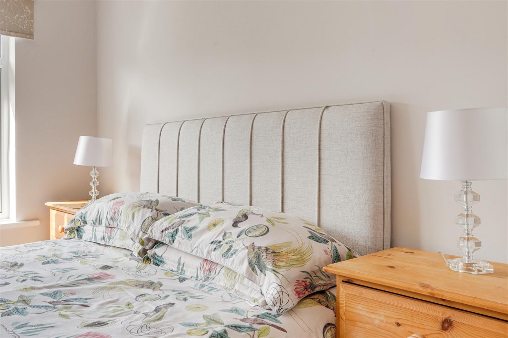 Woodland Grove, Woodthorpe, Nottinghamshire, NG5 3FX