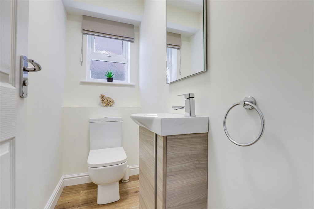 High Meadow, Tollerton, Nottinghamshire, NG12 4DZ