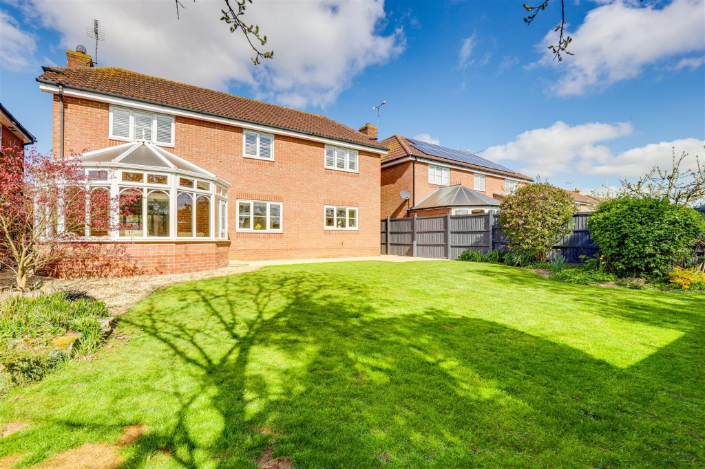 High Meadow, Tollerton, Nottinghamshire, NG12 4DZ