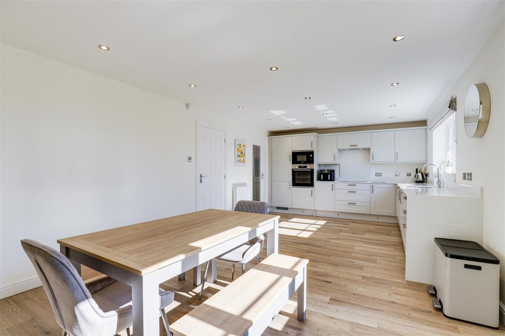 High Meadow, Tollerton, Nottinghamshire, NG12 4DZ