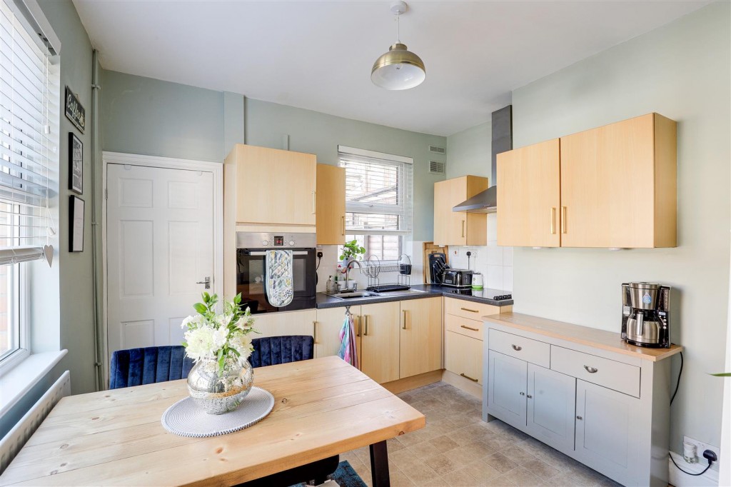 Drayton Street, Sherwood, Nottinghamshire, NG5 2JR