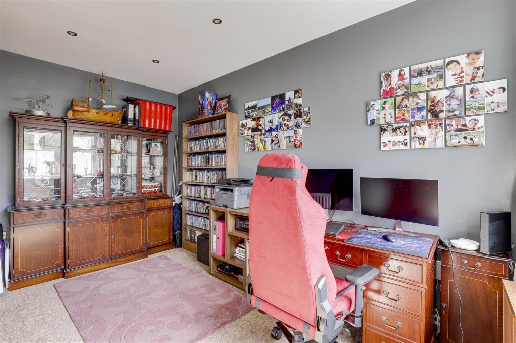 Derby Road, Beeston, Nottinghamshire, NG9 3AP