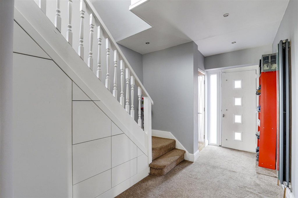 Derby Road, Beeston, Nottinghamshire, NG9 3AP