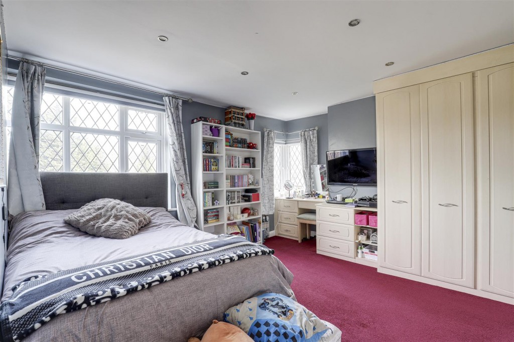 Derby Road, Beeston, Nottinghamshire, NG9 3AP