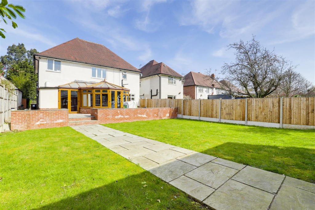 Derby Road, Beeston, Nottinghamshire, NG9 3AP