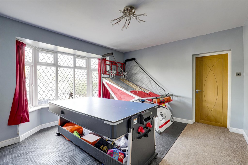 Derby Road, Beeston, Nottinghamshire, NG9 3AP