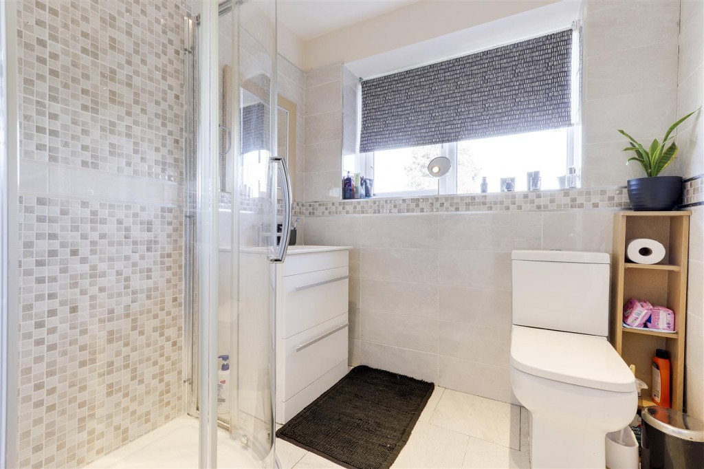 Springwood Gardens, Woodthorpe, Nottinghamshire, NG5 4HB