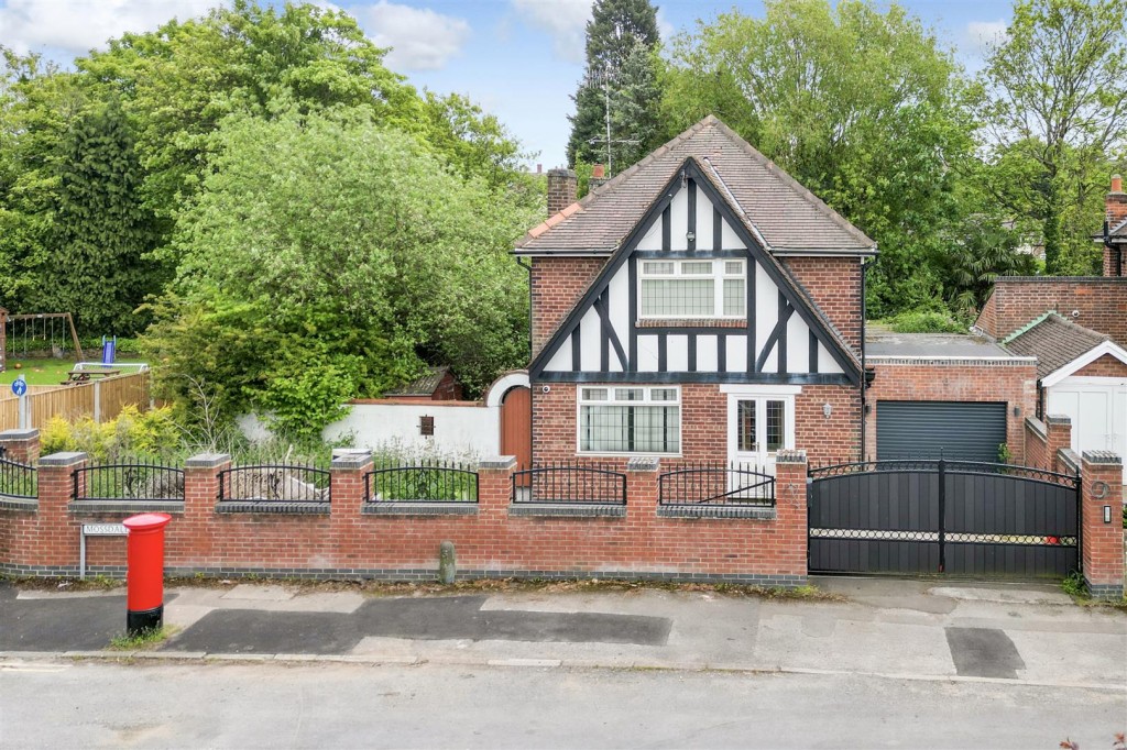 Mossdale Road, Sherwood Dales, Nottinghamshire, NG5 3GX