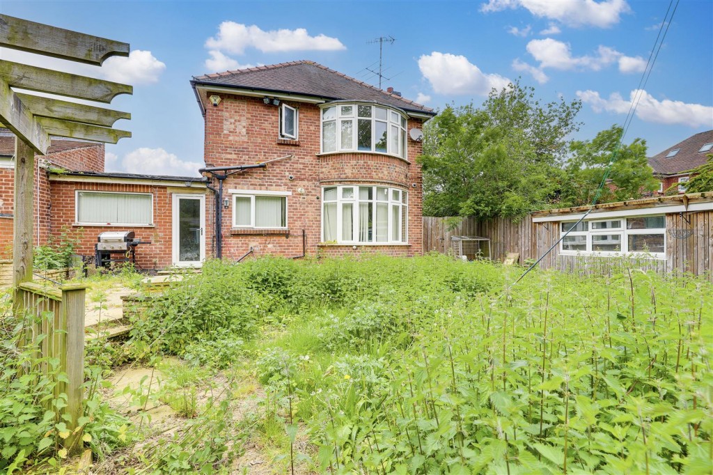 Mossdale Road, Sherwood Dales, Nottinghamshire, NG5 3GX