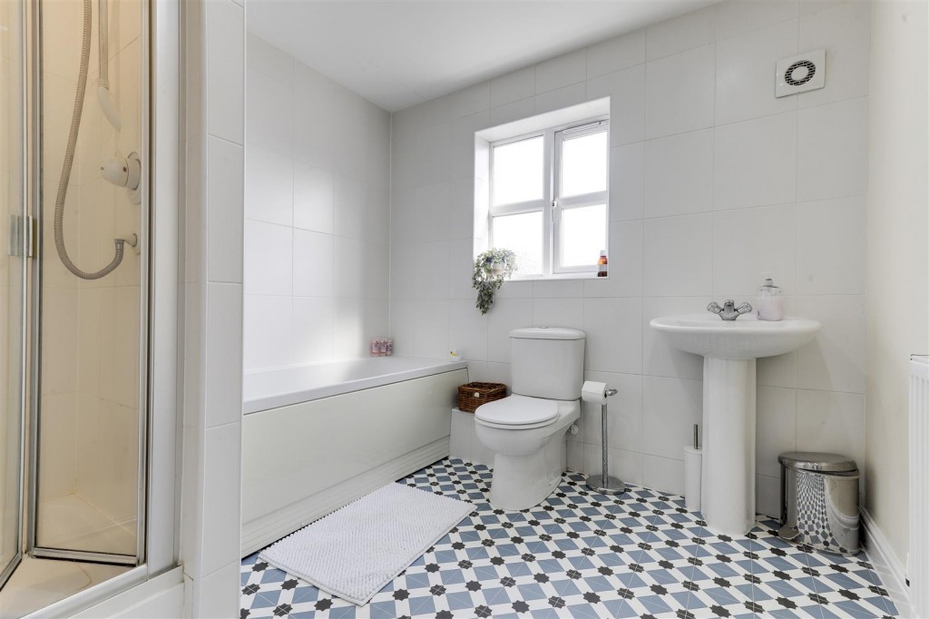 Millbank Place, Bestwood Village, Nottinghamshire, NG6 8EF