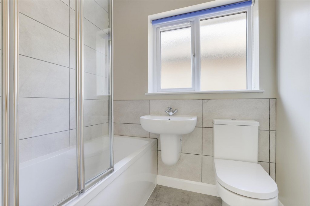 Draycott Road, Long Eaton, Derbyshire, NG10 3BX