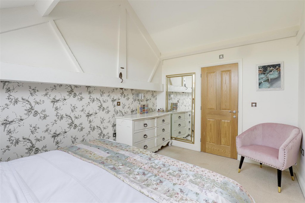 Adbolton Lane, West Bridgford, Nottinghamshire, NG2 5AS