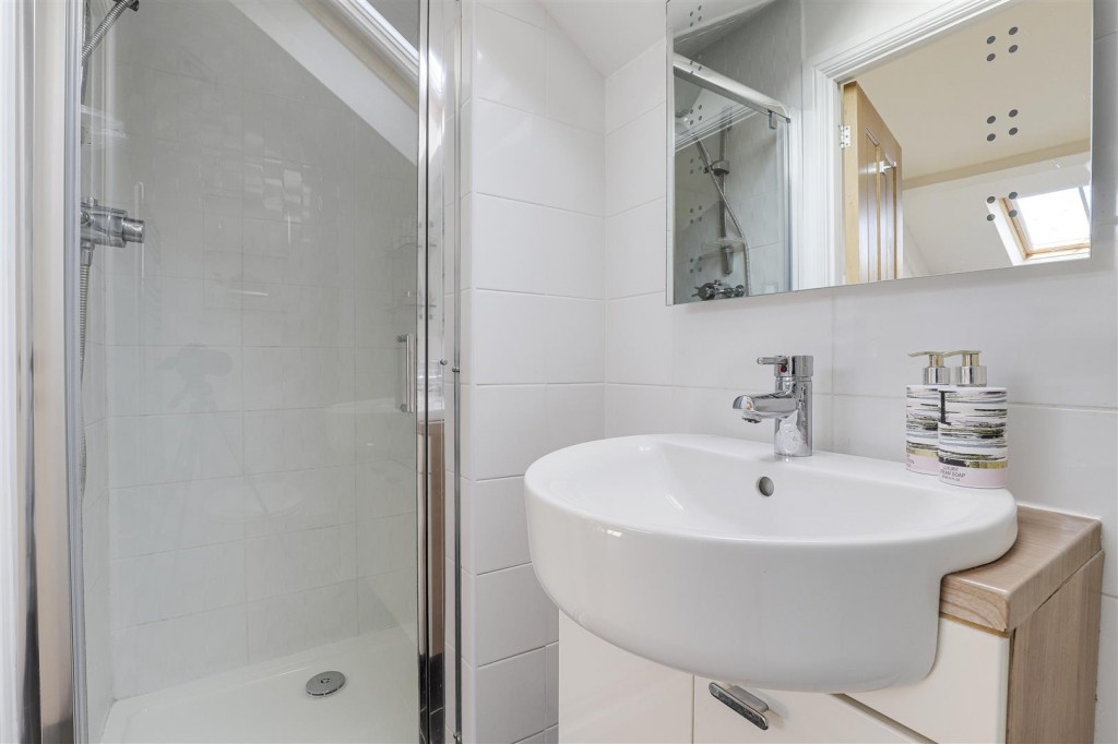 Adbolton Lane, West Bridgford, Nottinghamshire, NG2 5AS