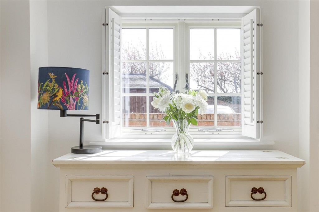 Adbolton Lane, West Bridgford, Nottinghamshire, NG2 5AS