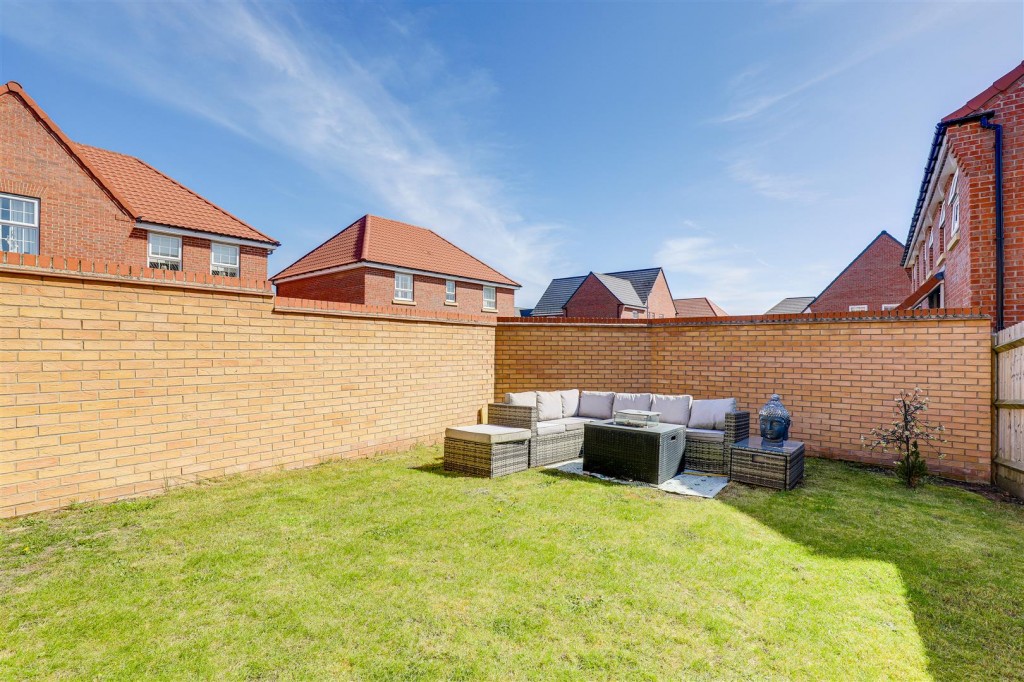 Johnson Road, Bingham, Nottinghamshire, NG13 7AH