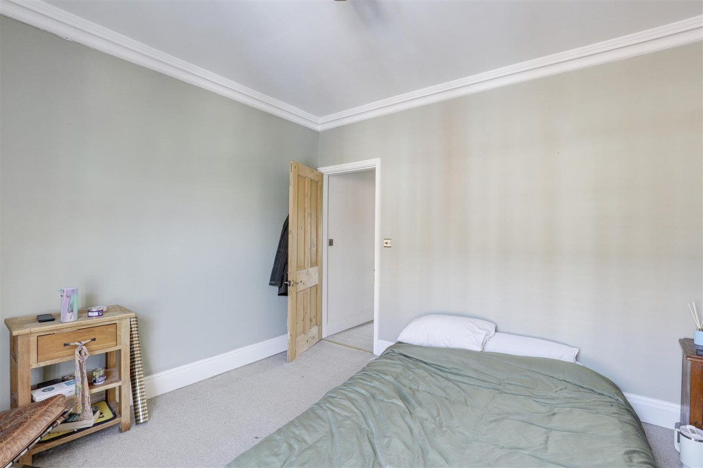 Highfield Grove, West Bridgford, Nottinghamshire, NG2 6DW