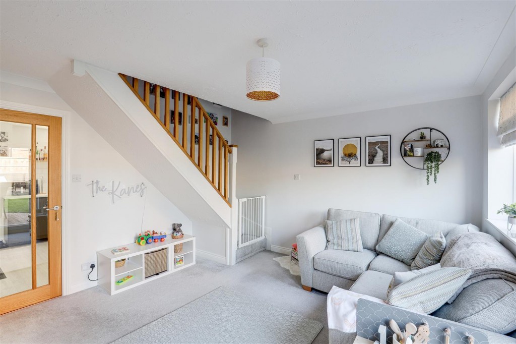 Aldwych Close, Nuthall, Nottinghamshire, NG16 1QH