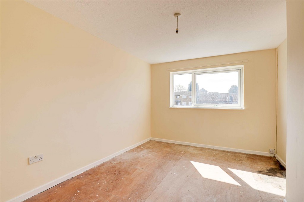Colmon Walk, Bestwood, Nottinghamshire, NG5 9HH