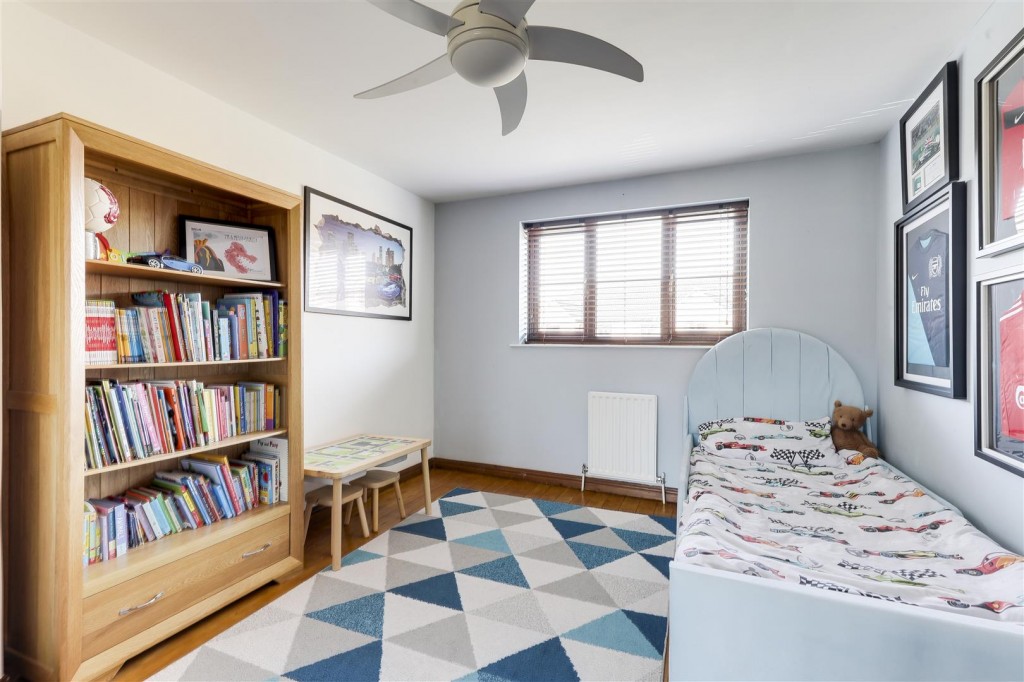 Whatton Drive, West Bridgford, Nottinghamshire, NG2 7UX