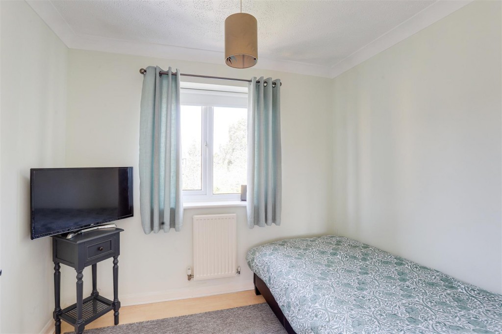 Florin Gardens, Long Eaton, Derbyshire, NG10 3QR