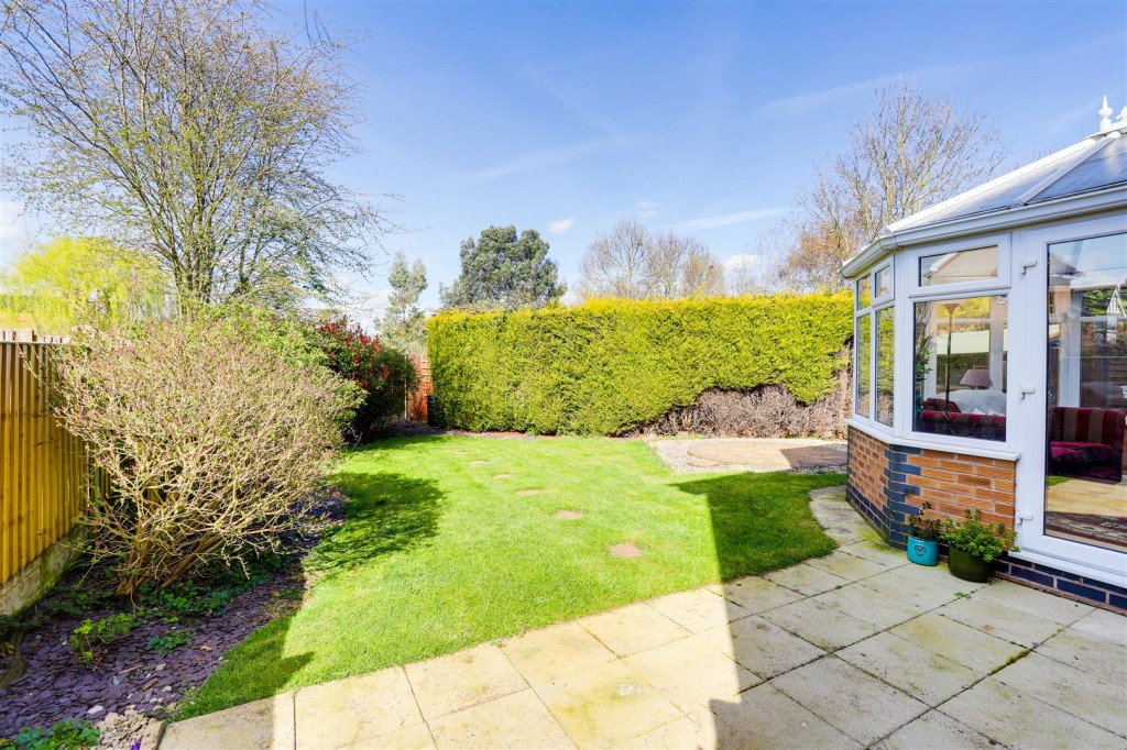 Florin Gardens, Long Eaton, Derbyshire, NG10 3QR